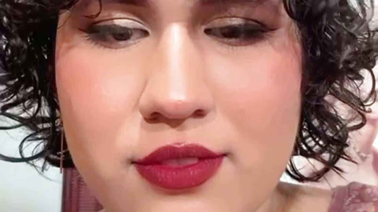 euk - video by candy_hairy cam model