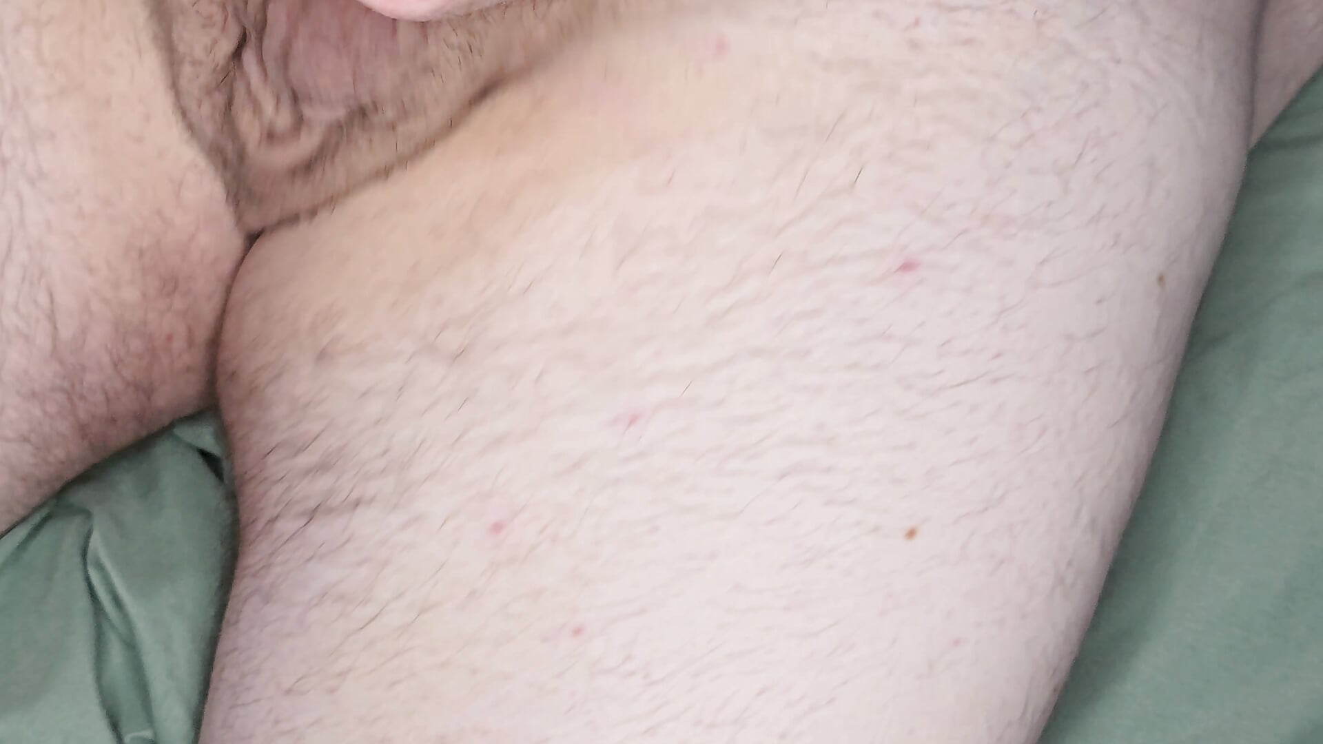 Jerking off to porn - video by FLBIGJOE cam model