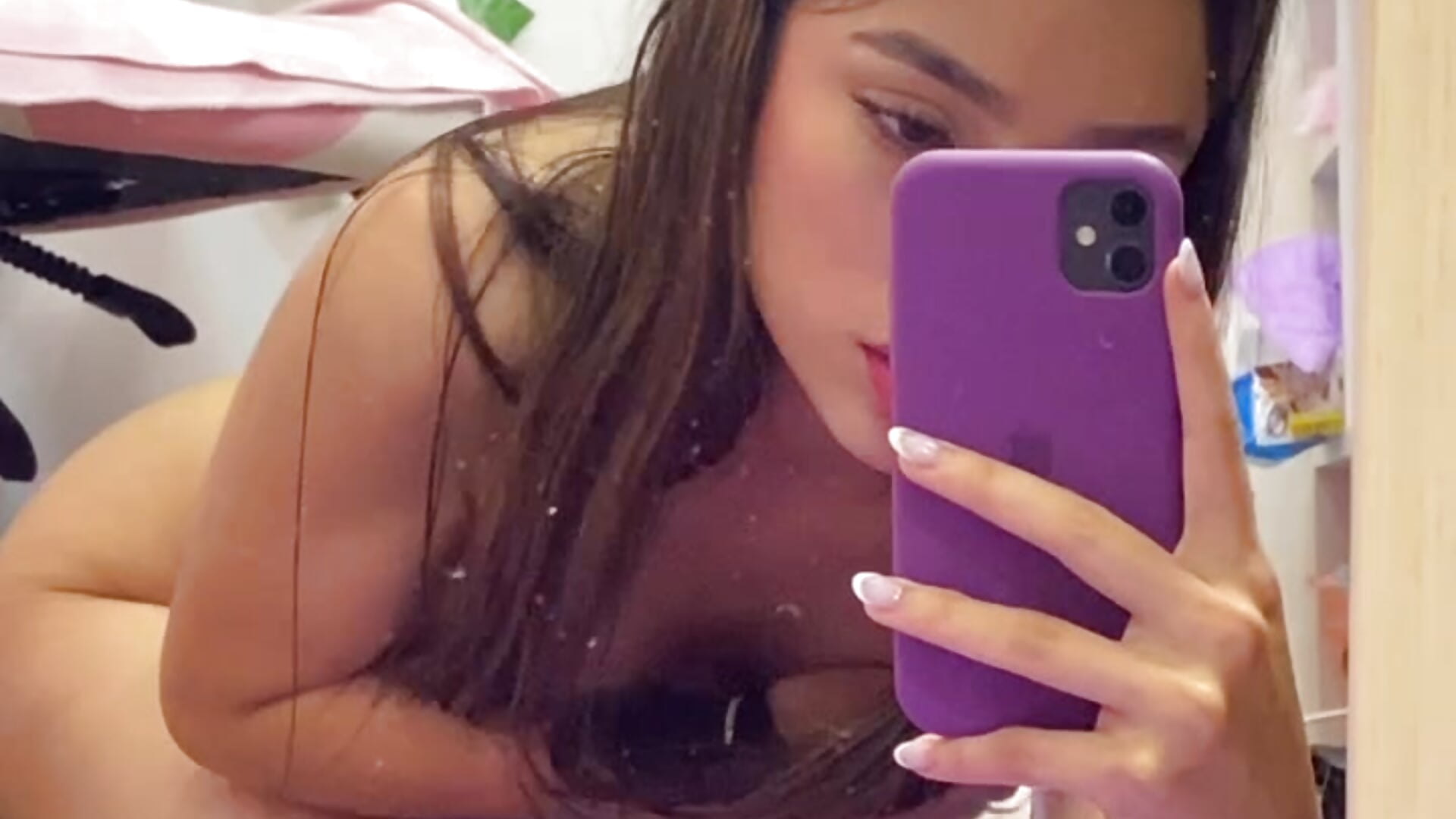 My body 💦💦 - video by MelodyAnn_ cam model