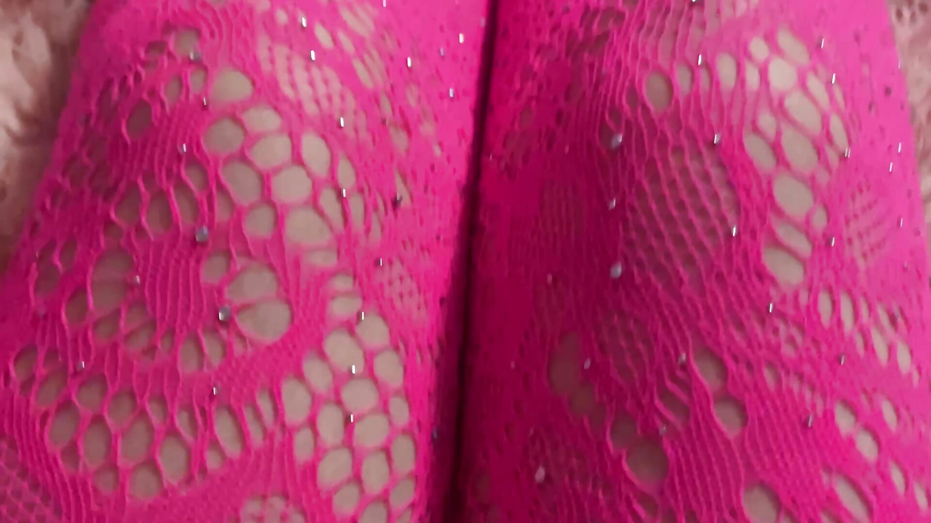 Laying down with knee high stockings! 😘💕 - video by HighHeeledQueen cam model