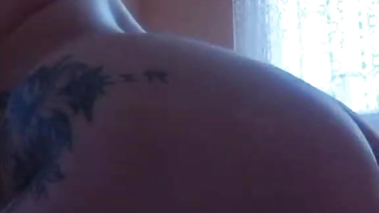 att,Le27DD93eiUaZL-M6cIFMpAFBGJgAz1Iq53A9R-N1B8 - video by Je_09 cam model