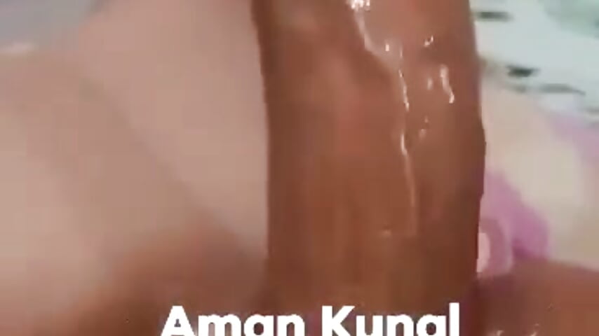 Messenger_creation_1249bbee-32e6-4870-b29b-9b9245412610 - Vídeo de Kunal_Maasager, modelo de vídeos