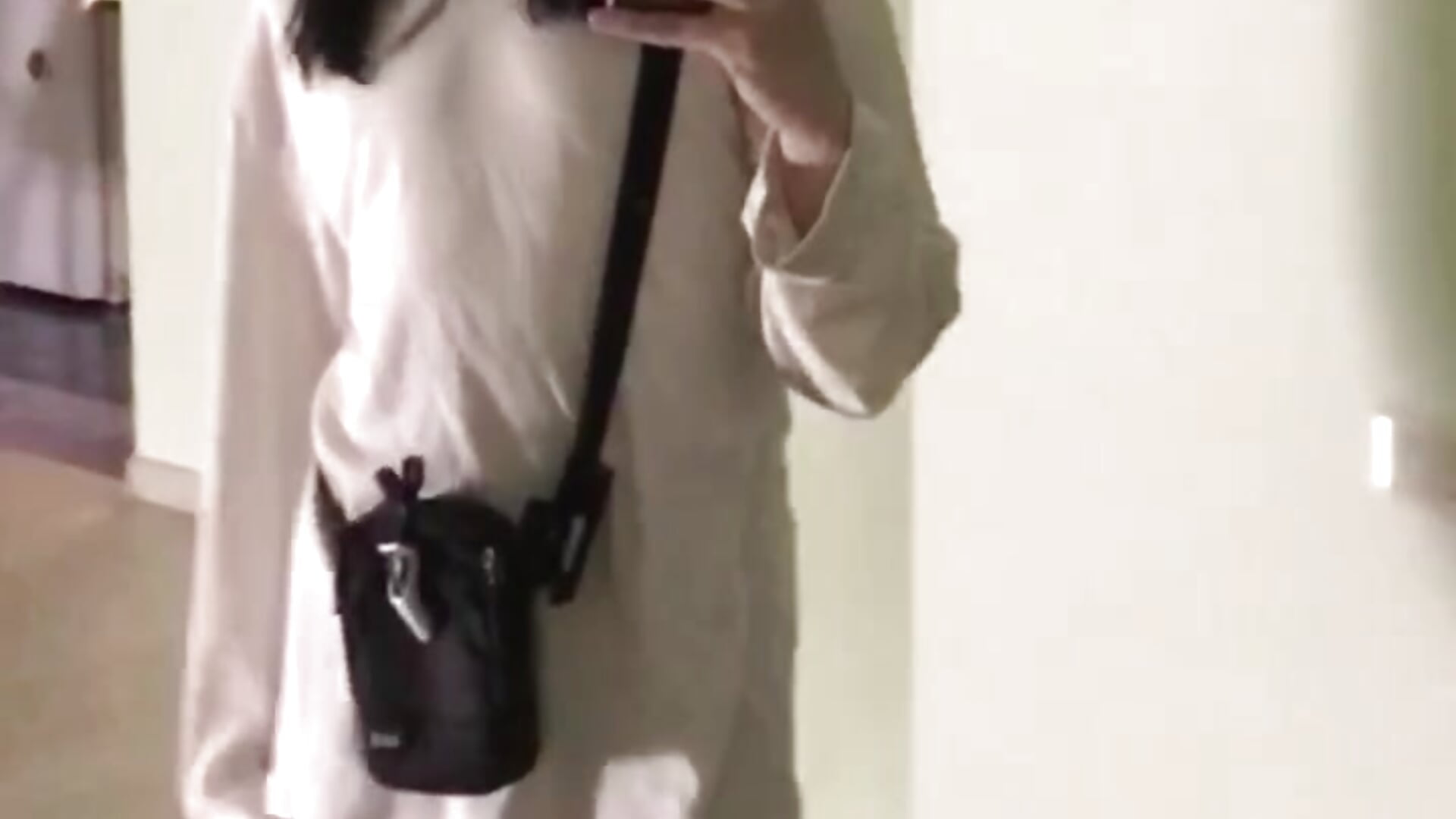 Lovely posing - video by angel_wavee cam model