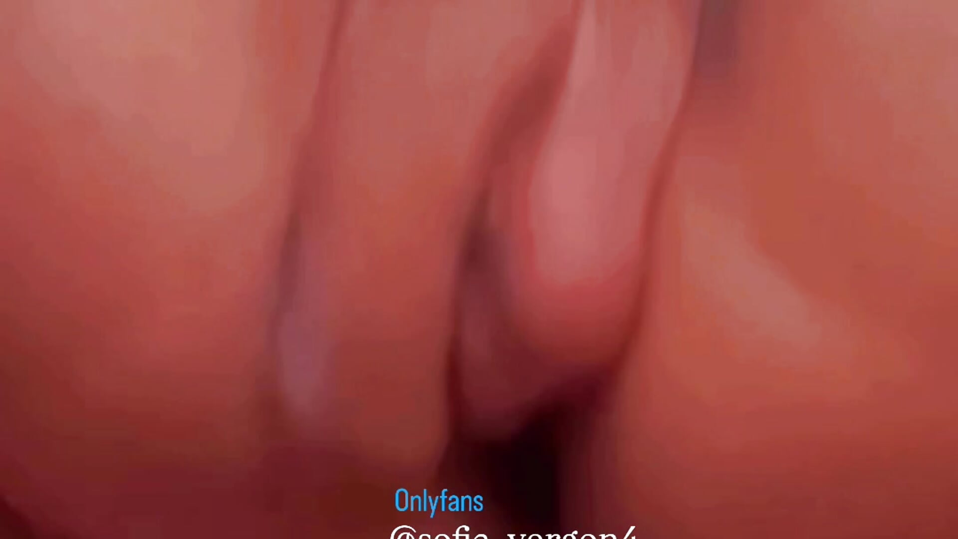 Follow me balls in blue - video by dark_sailent cam model