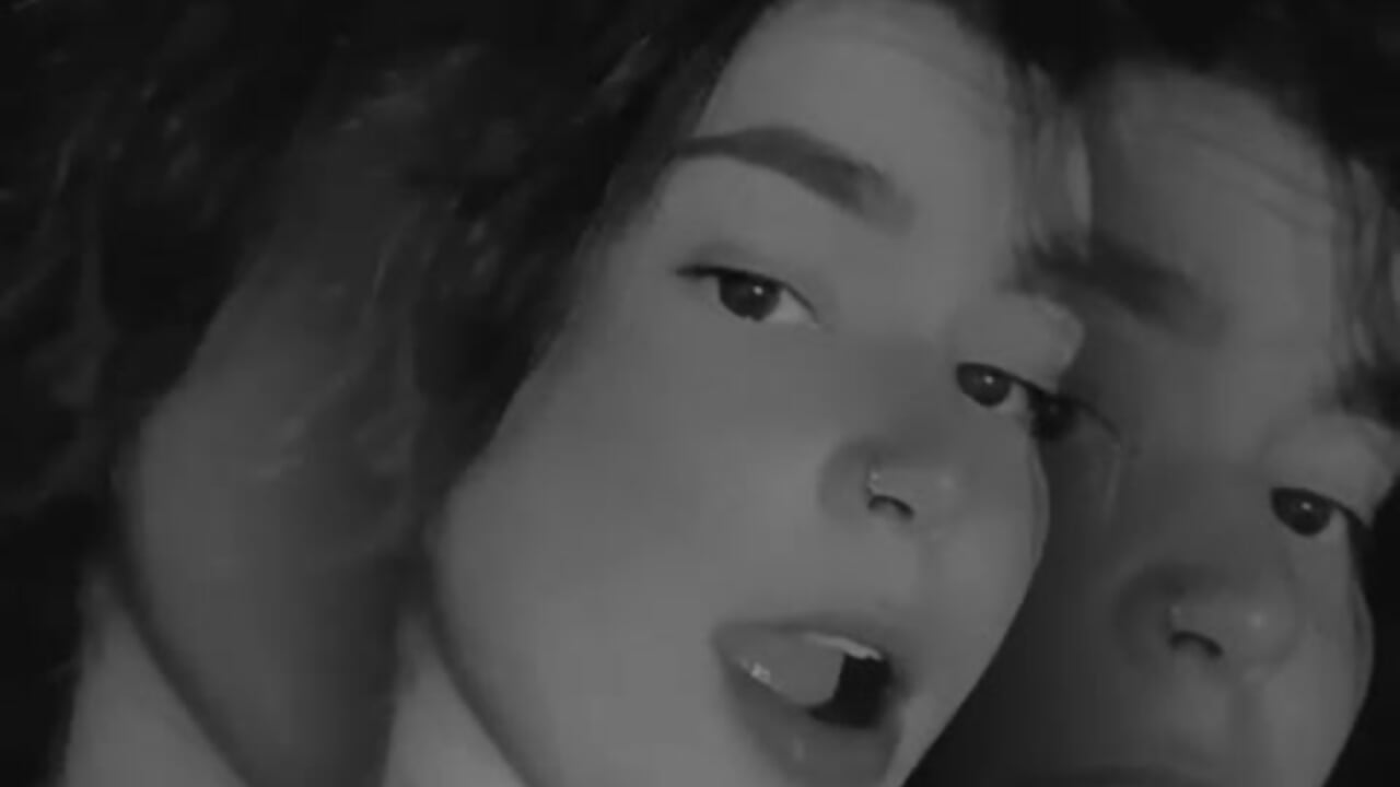 ♥ Hello ♥ - clip cu NikaLevi_