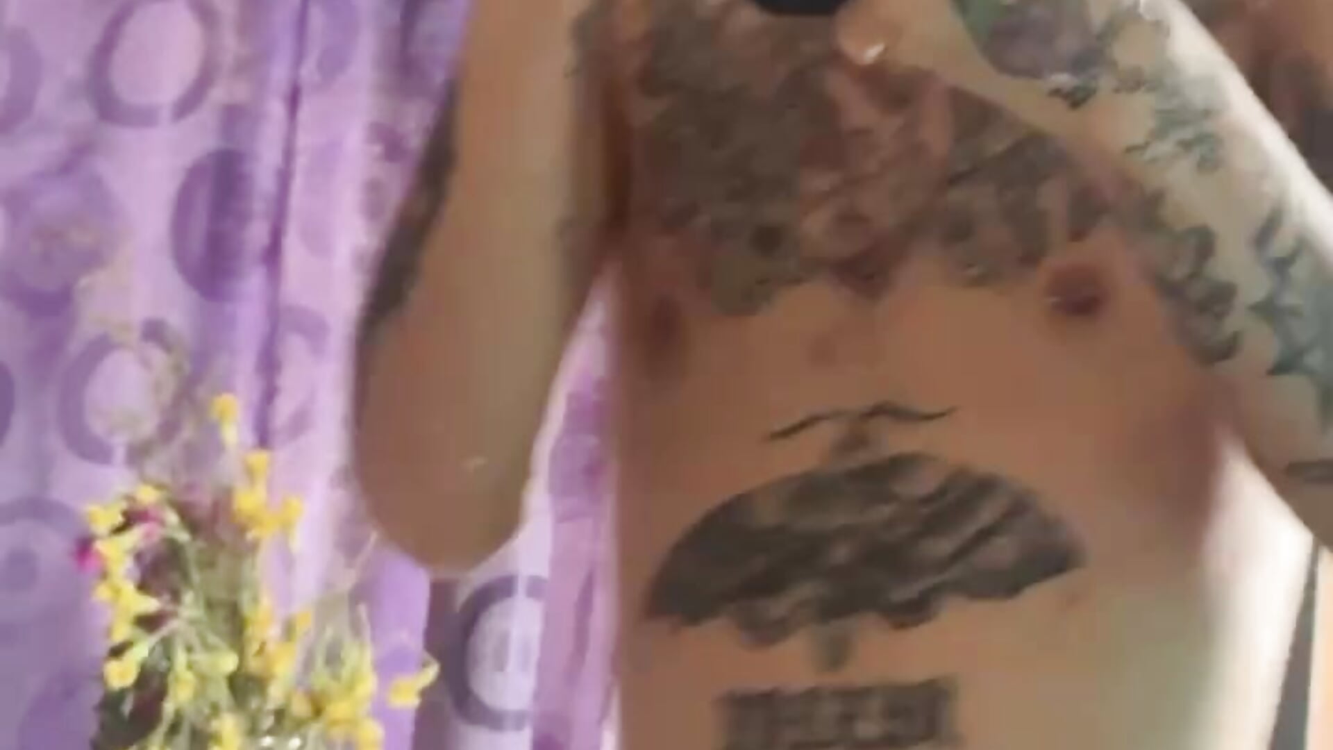 TATTO HOT GAY - video by tasty_lars444 cam model