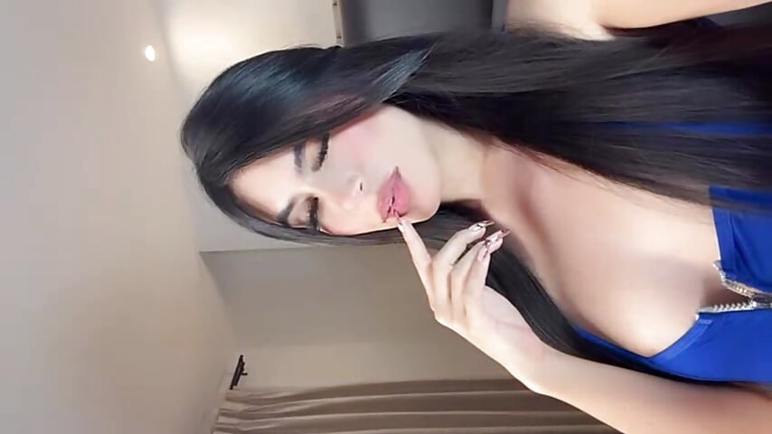 Hru my bbyyyy💦😍 - video by sarita_evanss cam model