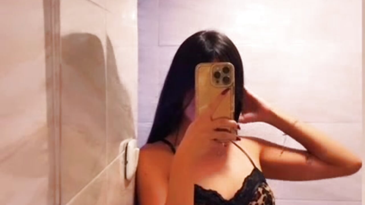 SEXY N BIGG — filmik sarita_evanss, modela(-lki) na kamerkach