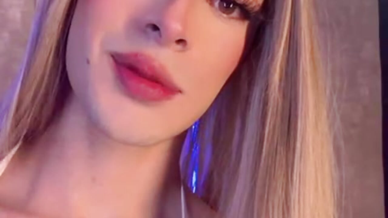 A Saturday full of desire, passion and emotion, my only condition? Have you with me. 😼－カメラキャストのMaxiRogersの動画