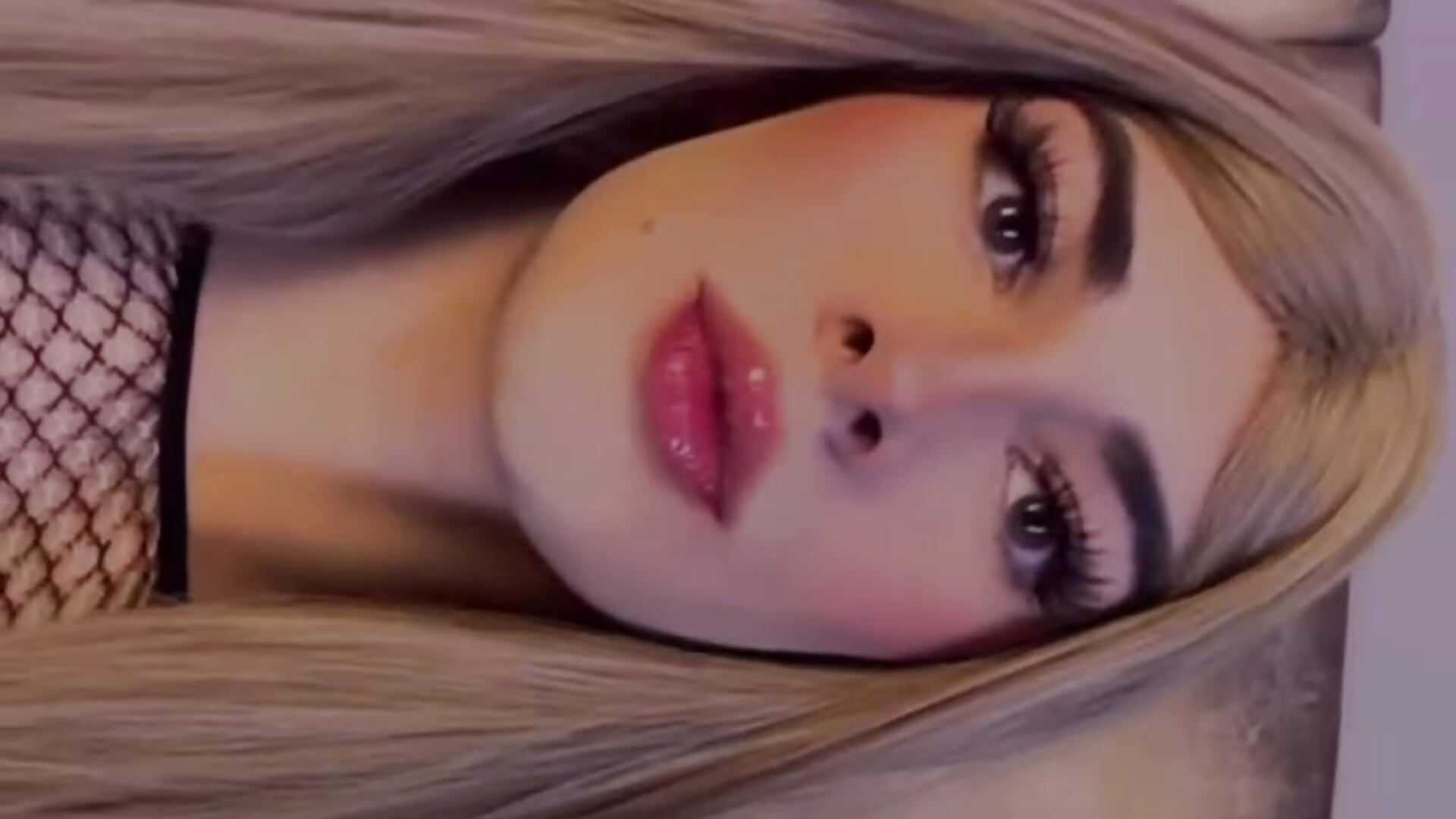 HAPPY MONDAY AND START OF THE WEEK!－カメラキャストのMaxiRogersの動画