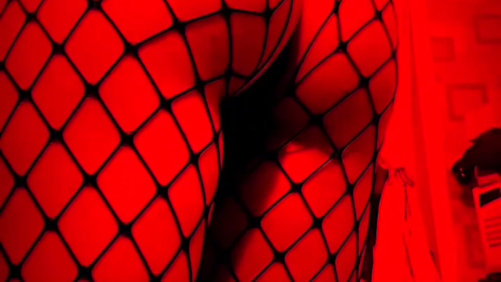 Sexy red - XXX video by Ann_Sweer