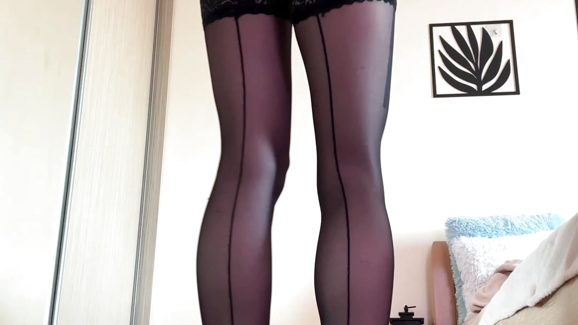 🥝stockings? - video by katycrown cam model