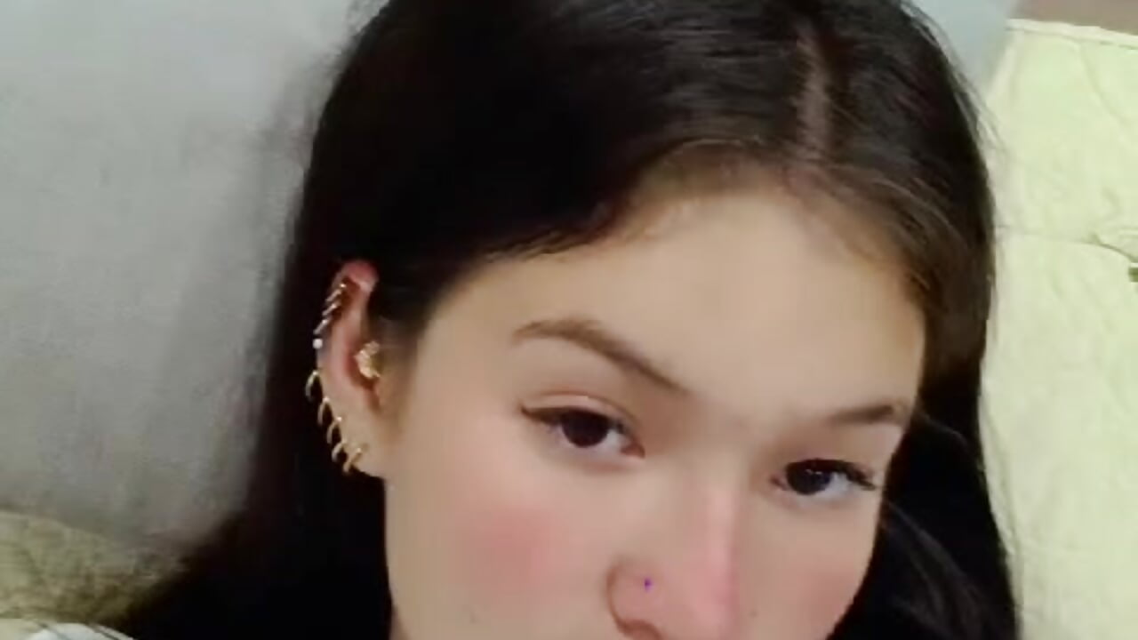 WhatsApp Video 2024-08-02 at 4,51,41 PM - video by lilimini032 cam model