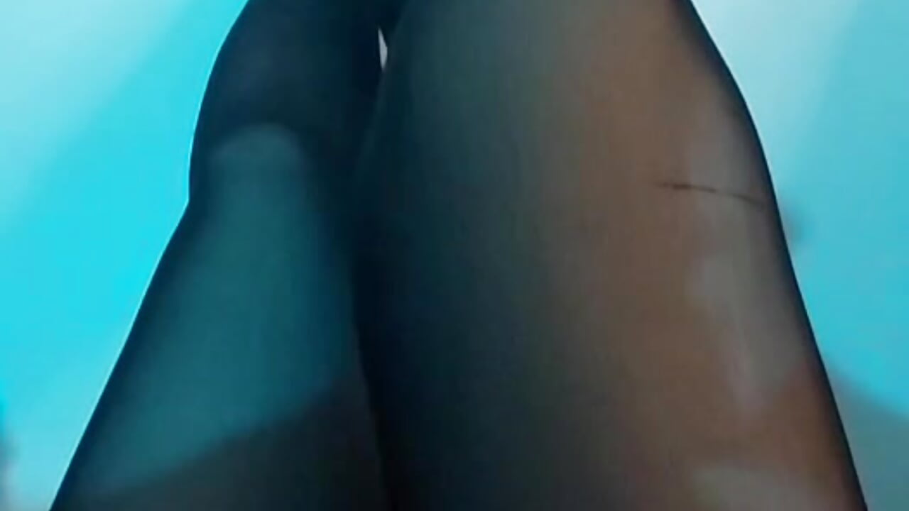 My pantyhose outline the path... and only those who dare will be able to follow it 🔥 - video by milly_sanchez cam model