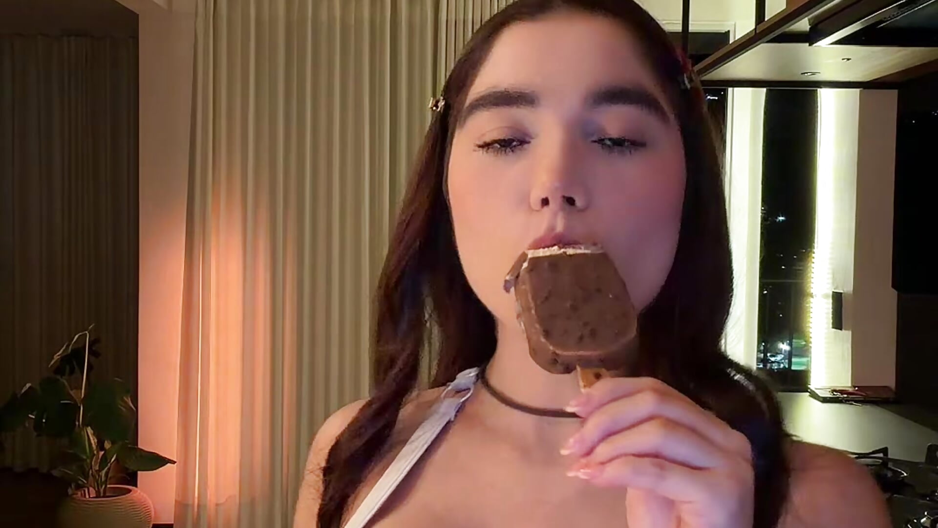 😇