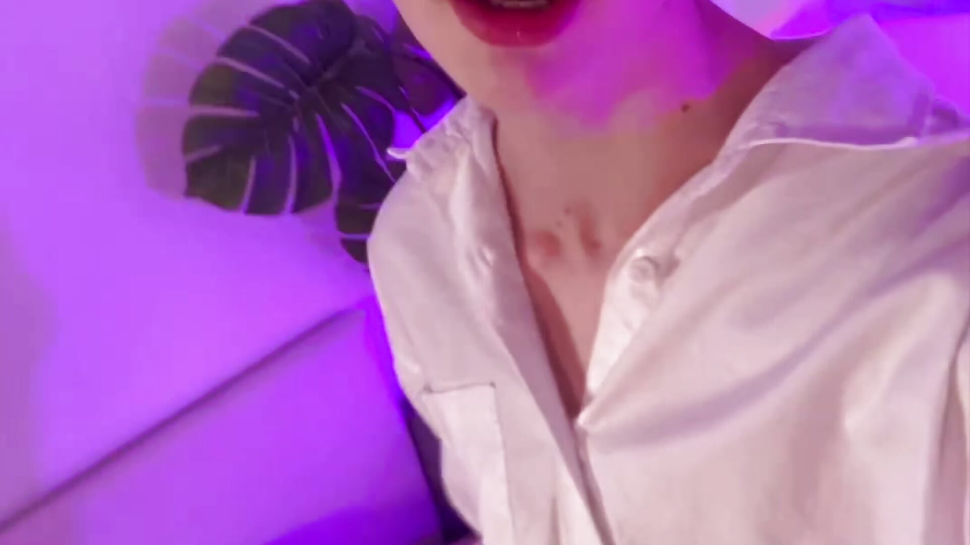 shy boy welcome 😽 - video by zack_randal cam model