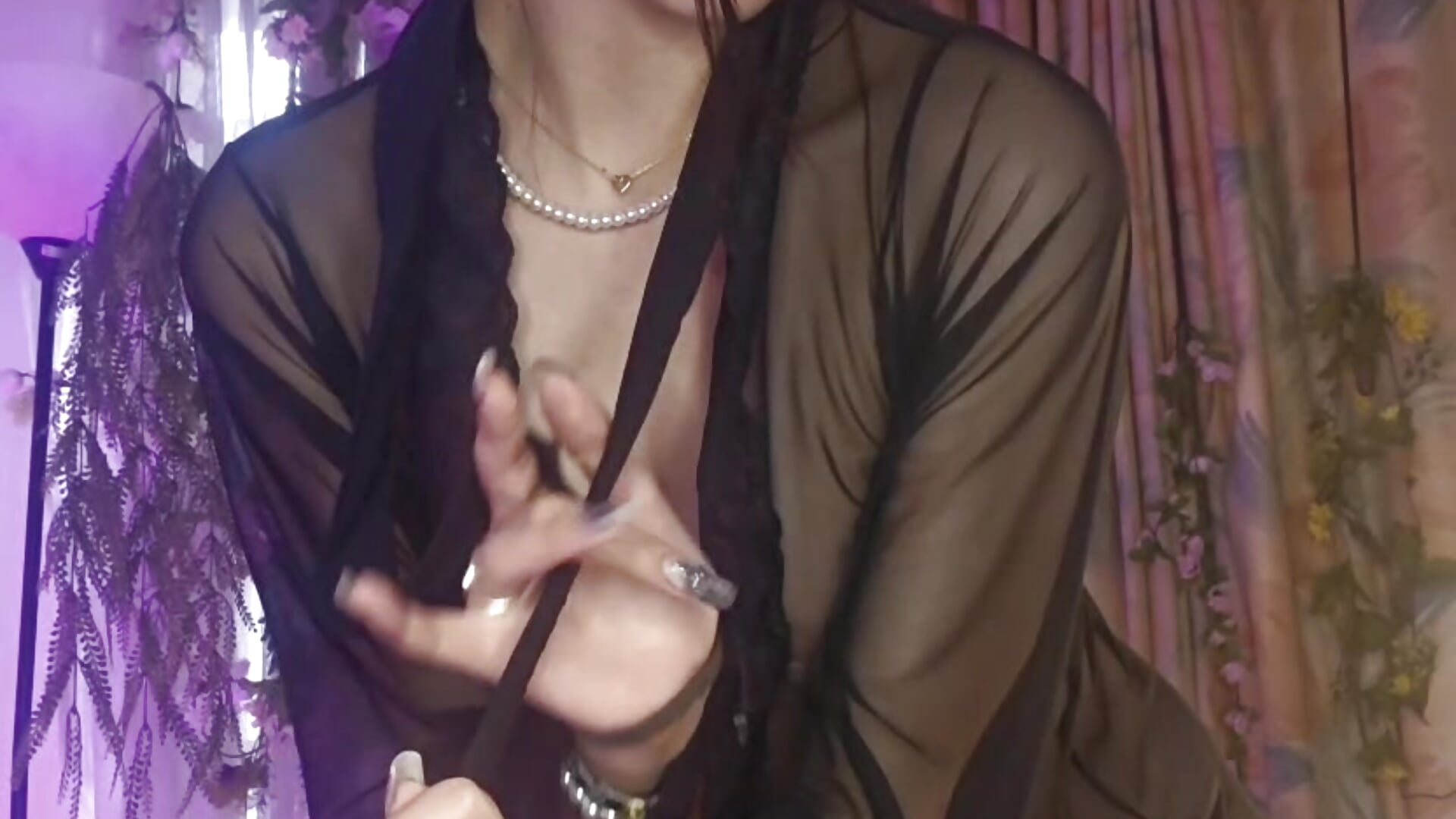 Desire starts slowly… and I know exactly how to ignite it. - aisha_bx 캠 모델의 동영상