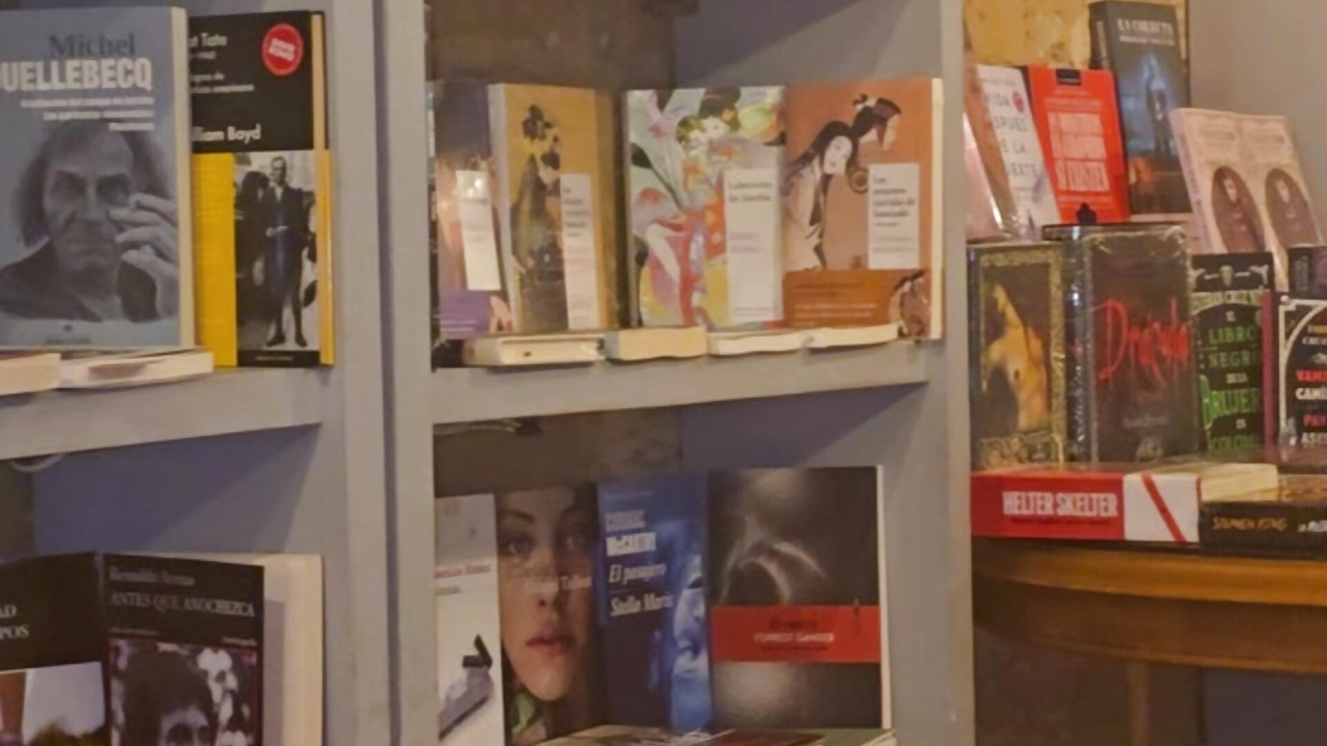 A Quiet Day at the Library - aisha_bx 캠 모델의 동영상