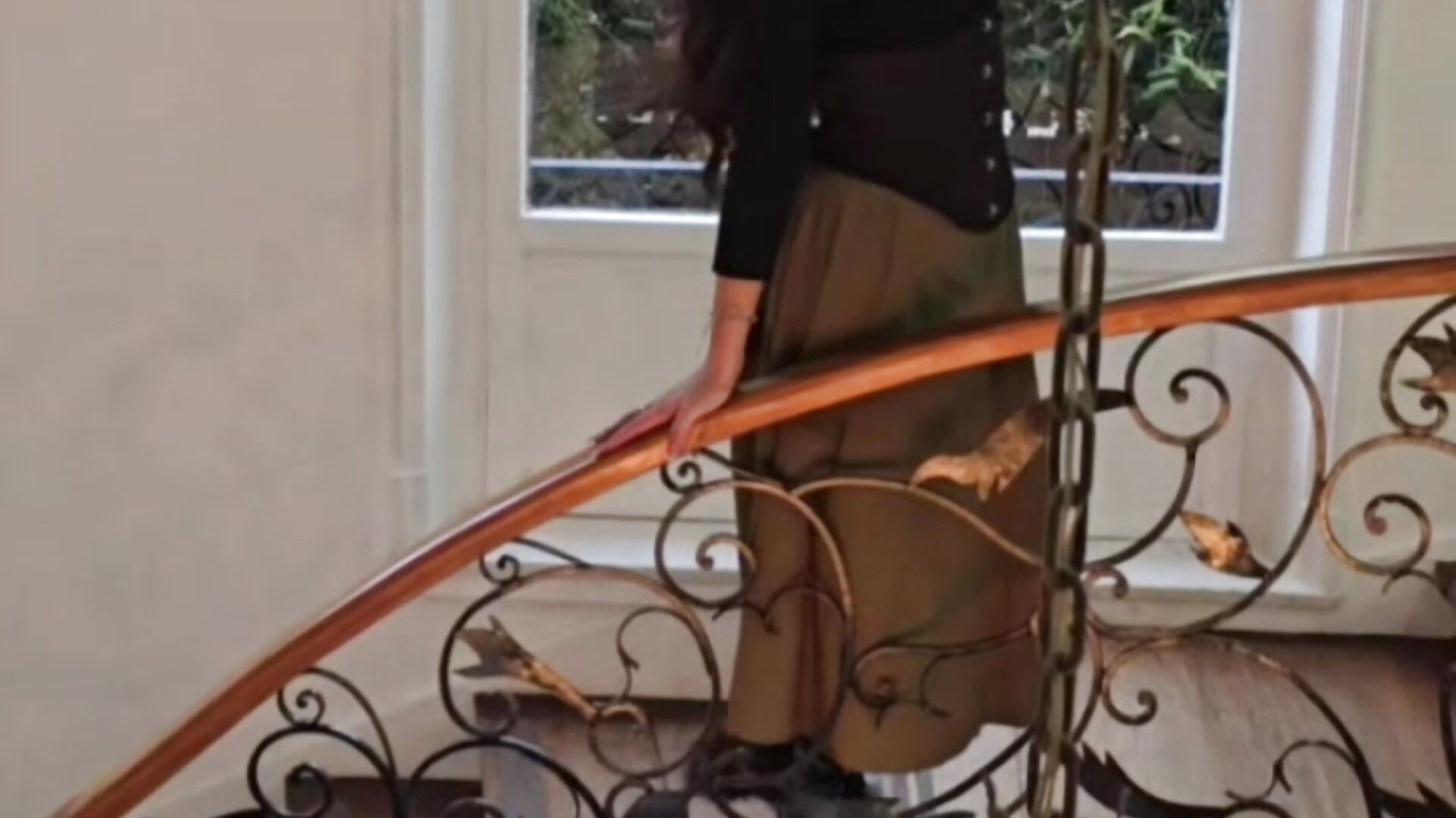 I hope you like my clothes. - aisha_bx 캠 모델의 동영상