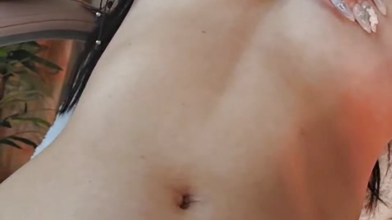 Do you want to touch all of me? - clip cu aisha_bx