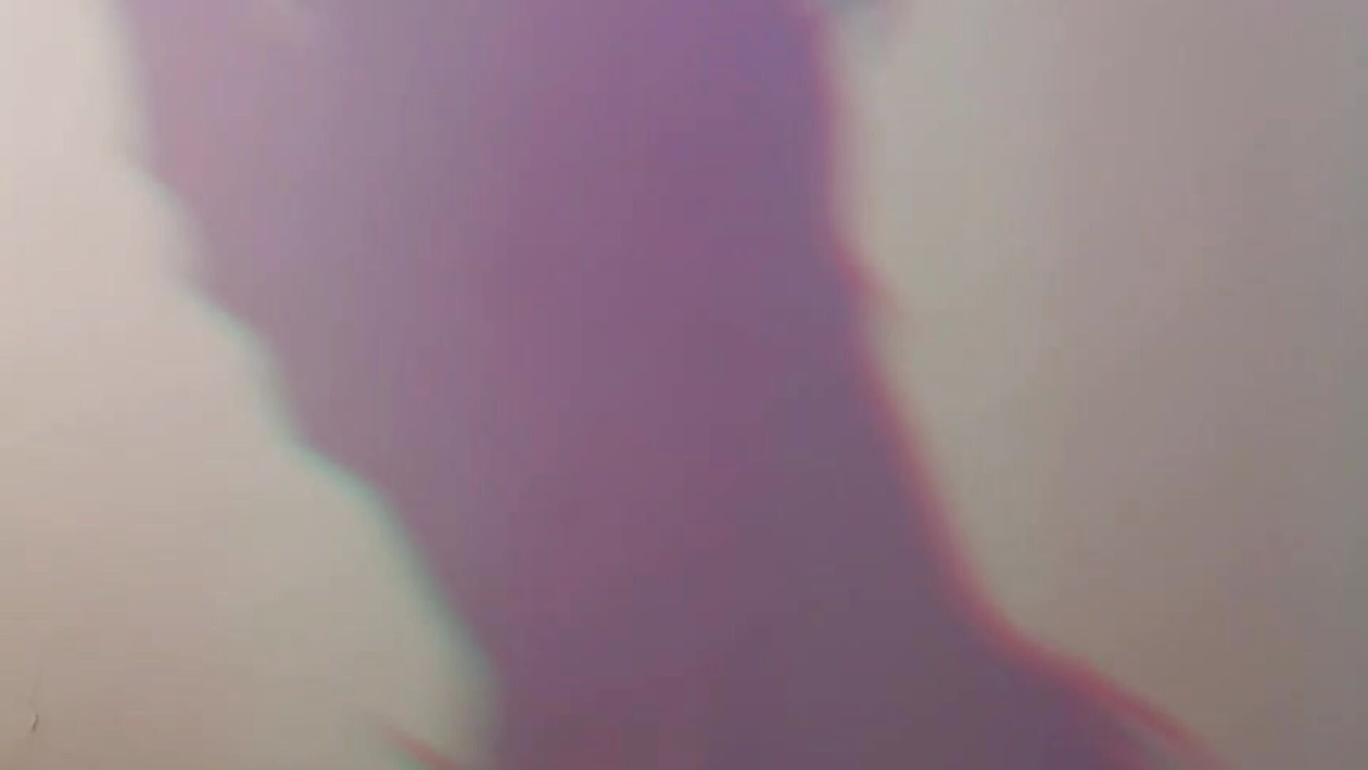 "You only need my shadow… to imagine the rest." - aisha_bx 캠 모델의 동영상