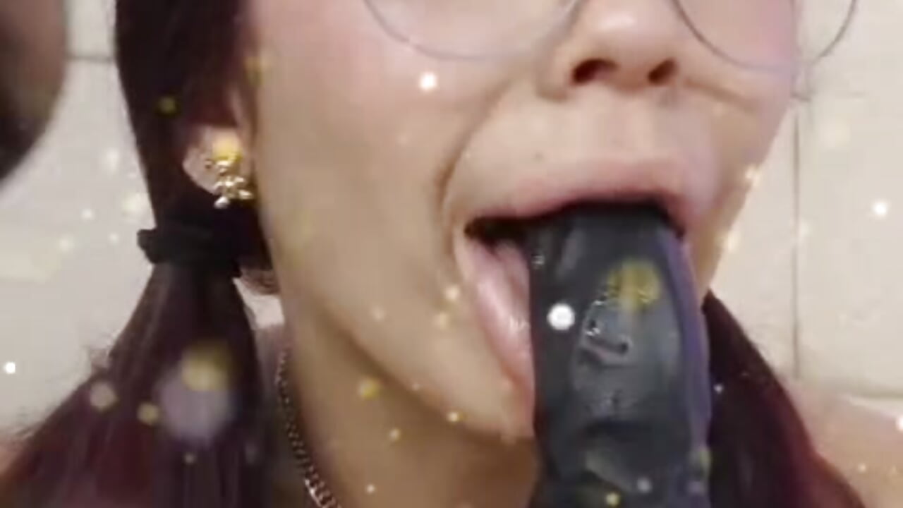 sucl cock and rub my titts  erotic saliva and blow job - monicahotsex303av主播的视频