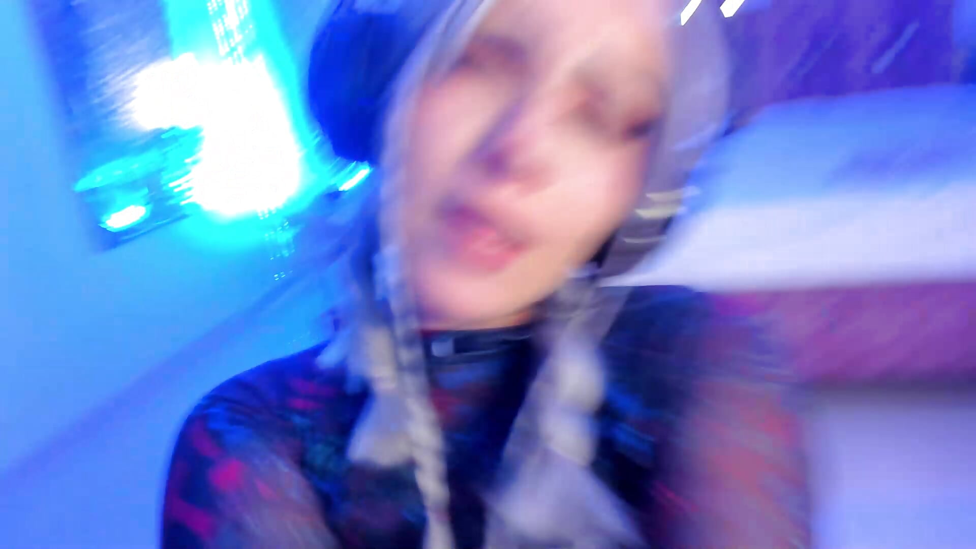 dancin - video by AlessiaDouce cam model