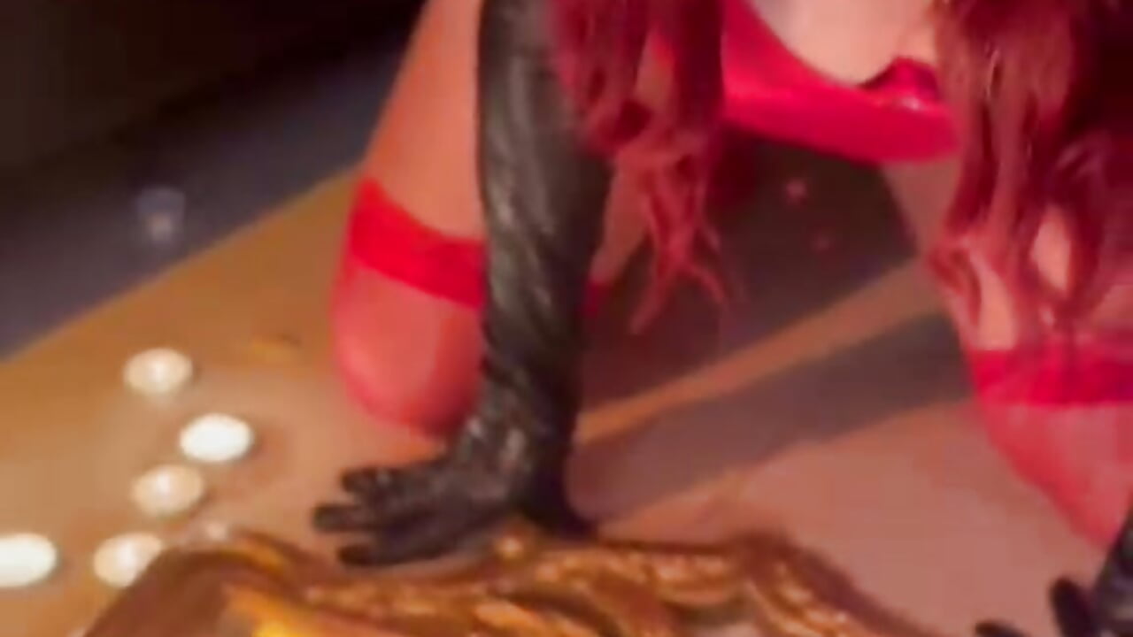 THIS IS HALLOWEEN EXTRA IF YOU DARE – video od Heidy_Wells