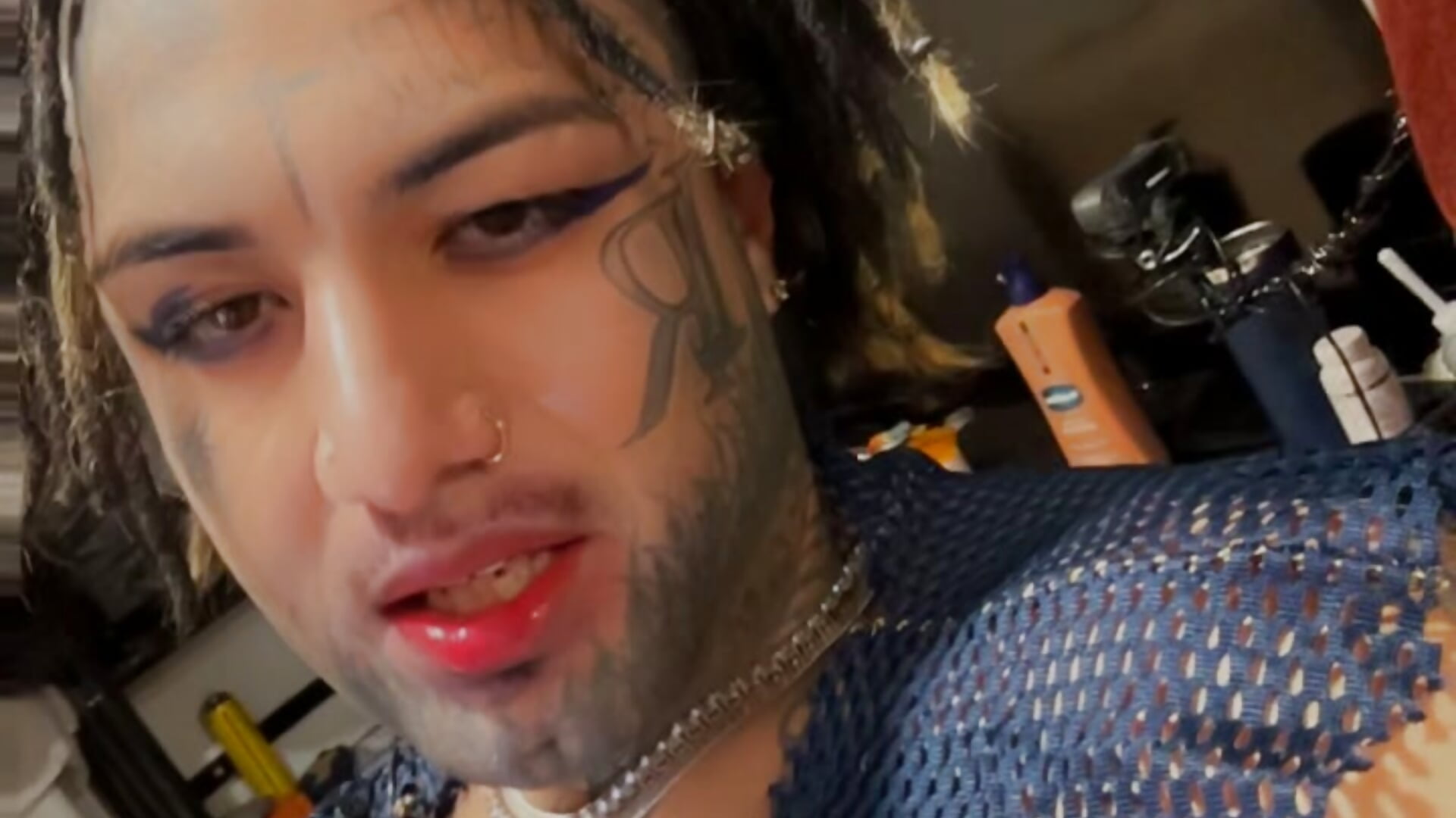 BBD26236-691C-4342-9605-80FBF42E358B – видео вебкам-модели slutyboykrazy999