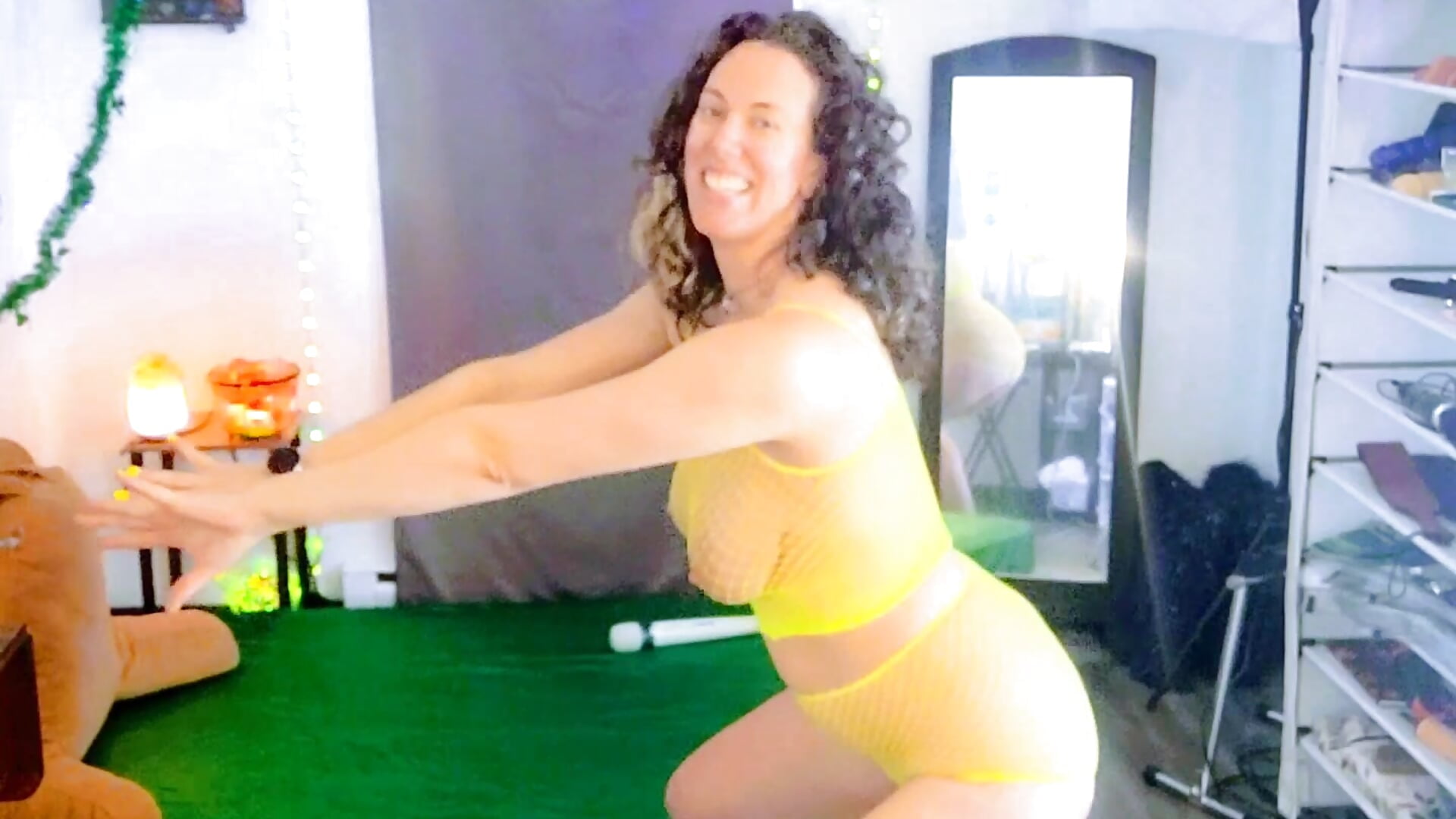 [Apr 5] Weekend Workout - video by BonfireBonnie cam model
