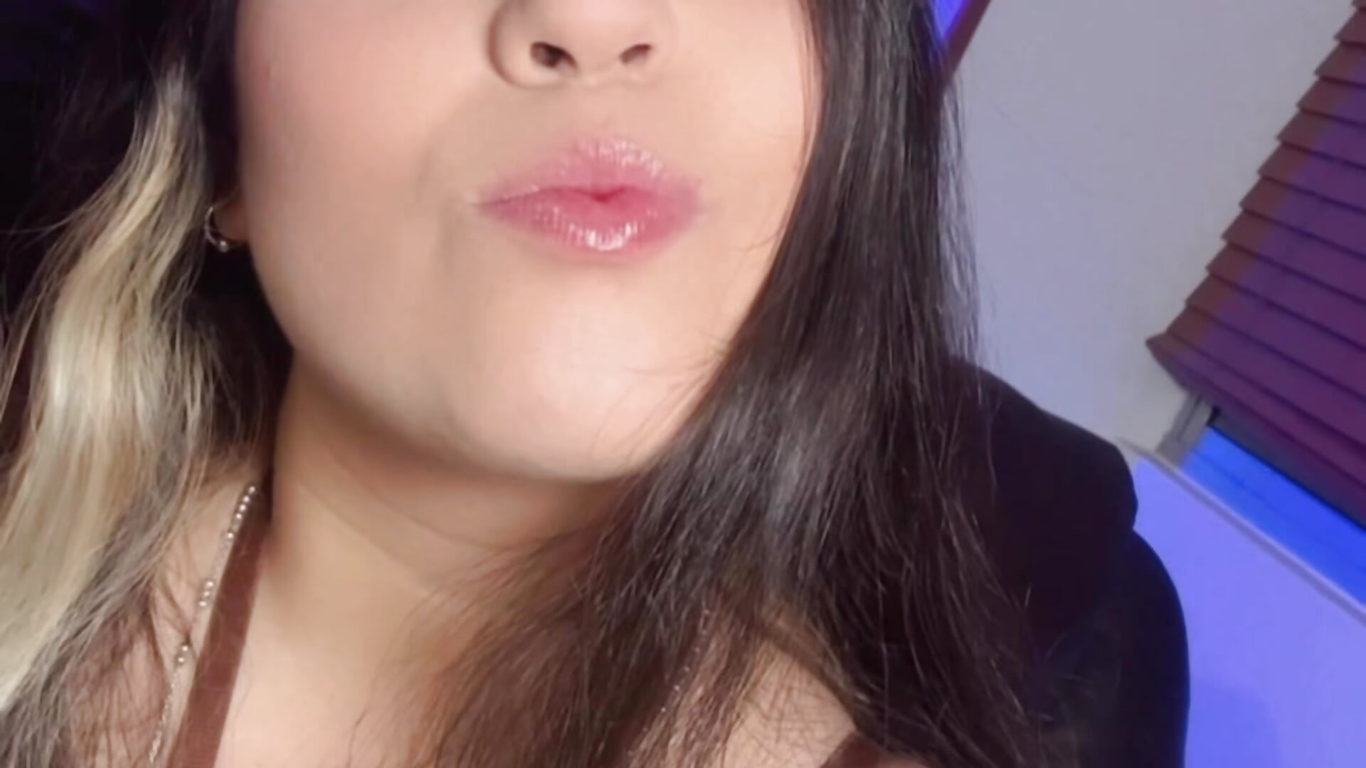 673dceea724e45cbaff76e491f97b2b4 - video by valentina_jonnes1 cam model