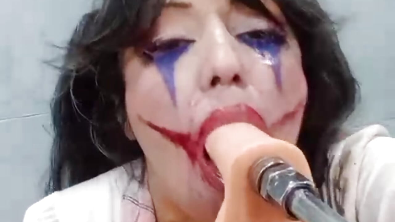 A great milk show with deep throat 💦💦💦