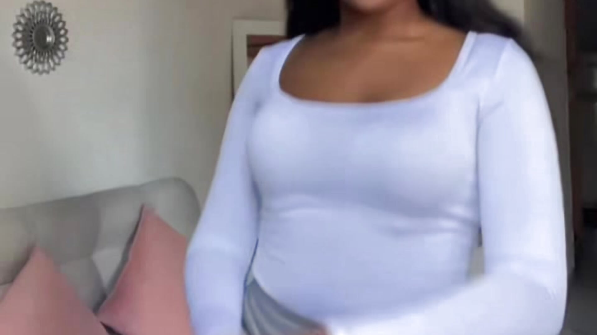 97455c3ca866400e9dd54896f1382dc4 - video HellenHylls kameramallilta
