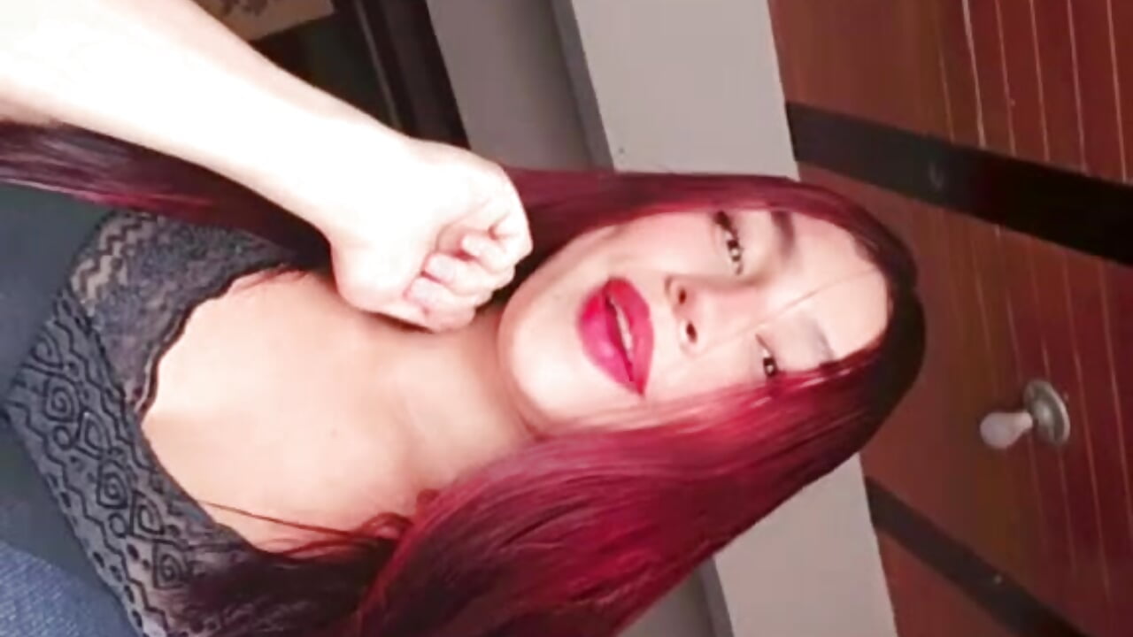 How does red hair look on me?🙊 - video by Annyeli cam model