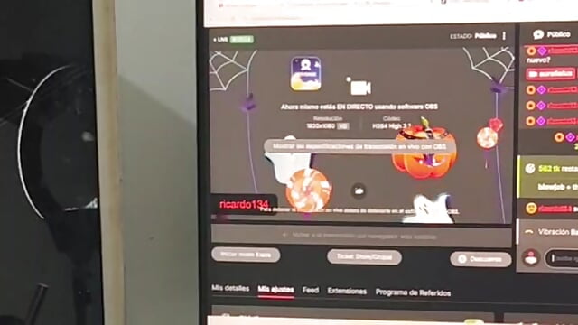 Halloween 🧟‍♀️ - video by aurelialux cam model