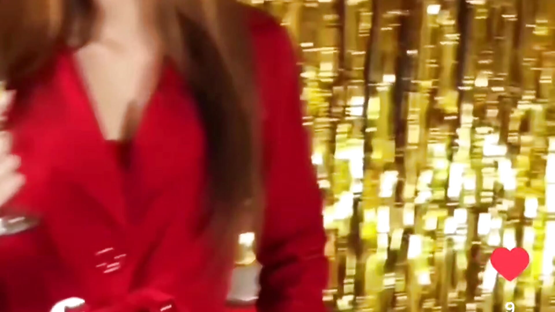 Christmas 🌲 - video by aurelialux cam model