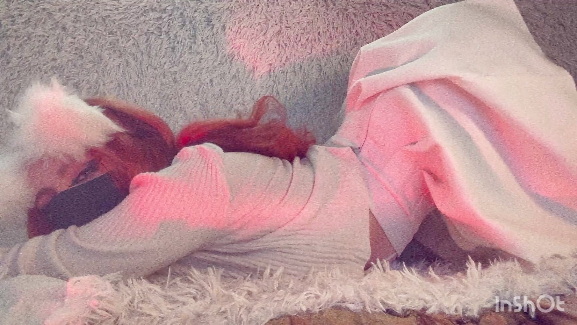 Miu - vídeo de la modelo de cam kivysaa