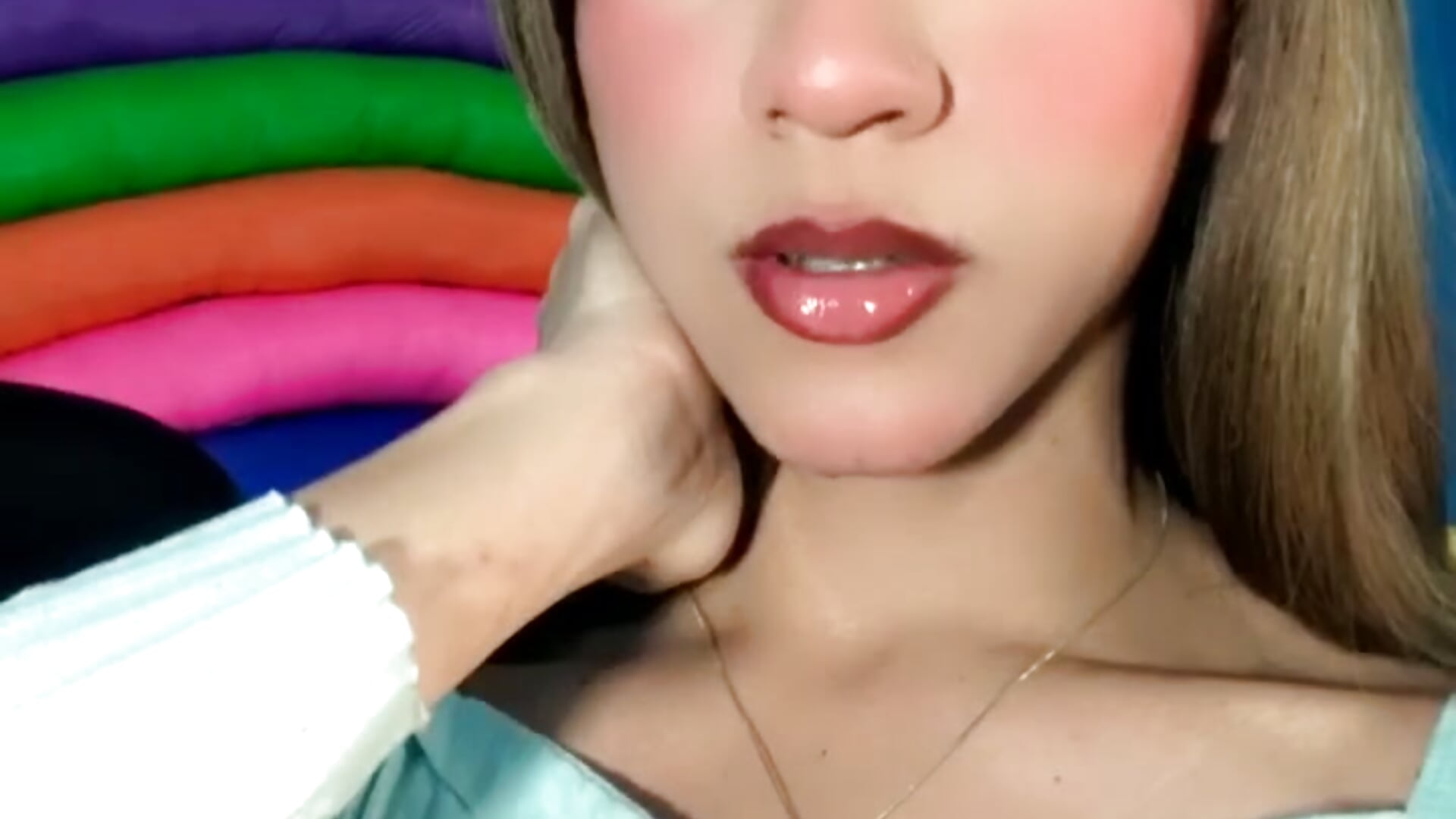 Un besito solo para mis amigos 😘 - XXX video by Elissa_taylor_