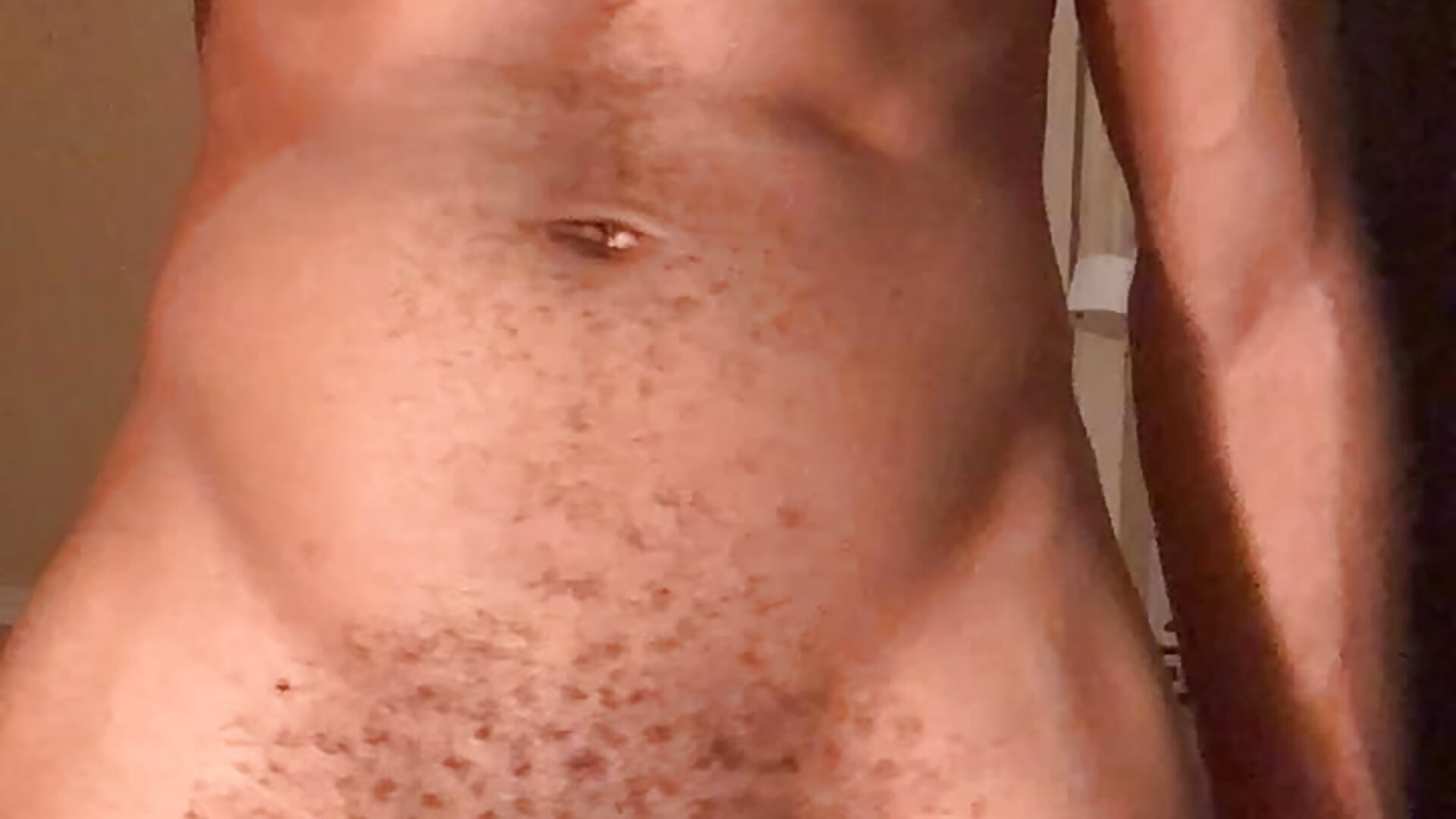 Swing that dick 🍆👀 - video by yosparky cam model