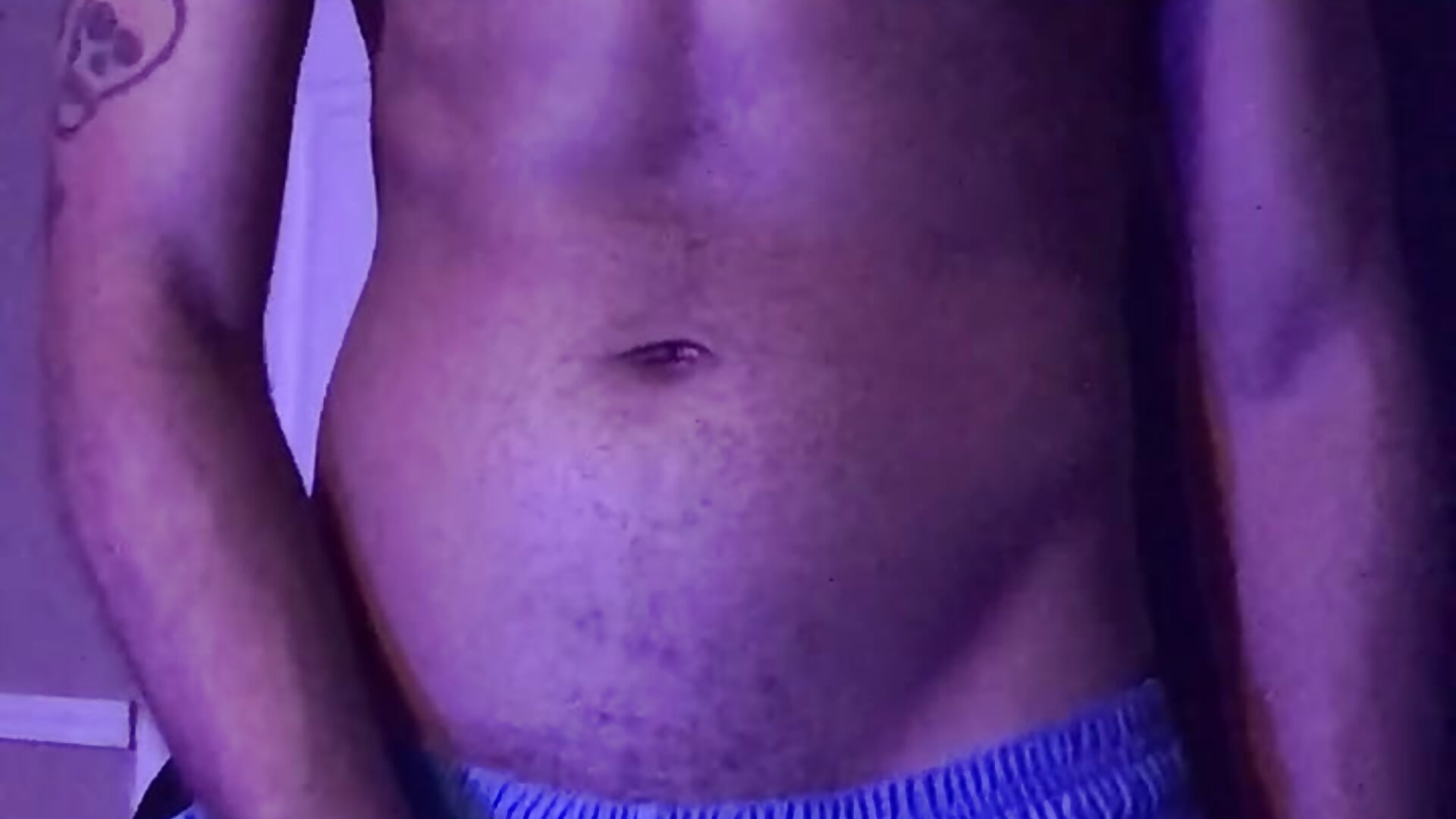 Big dick free balling 🩳🏀🍆👀 - video by yosparky cam model