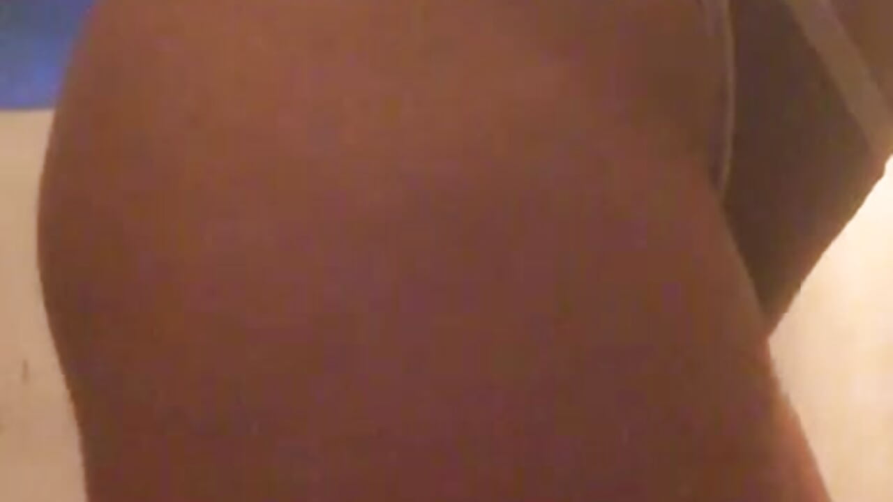 WhatsApp Video 2026-02-01 at 19,58,13 - video van BriannaViana cam-model