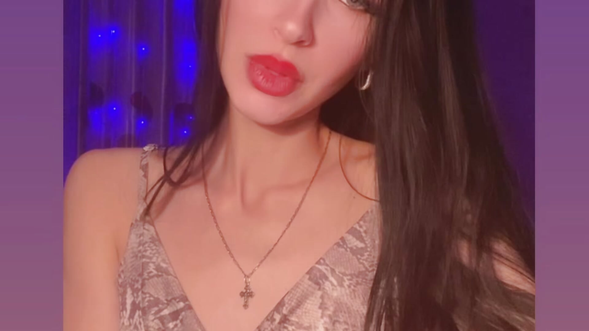 ✨ - video by Starry_Siren cam model