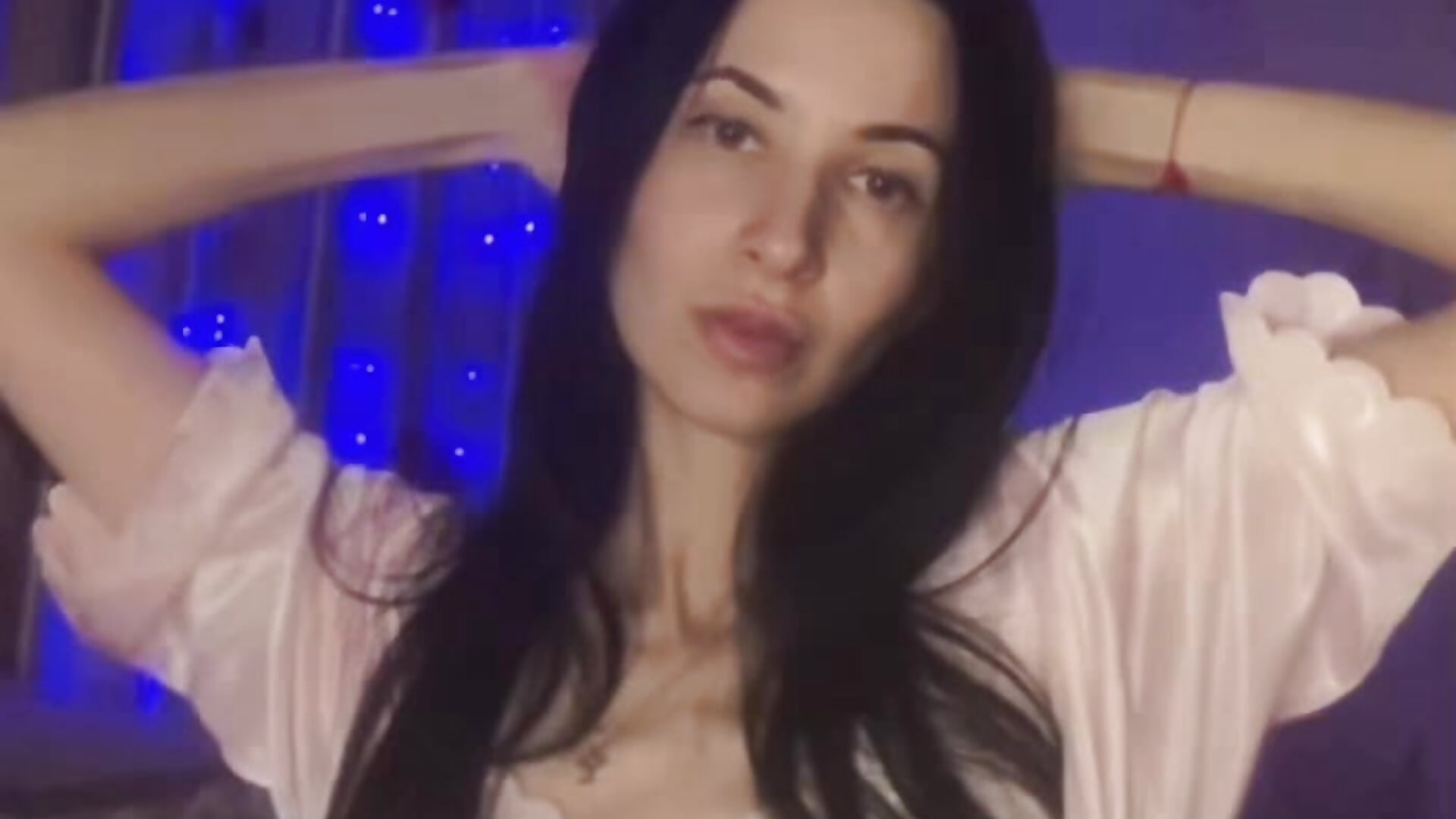 😈 - video của người mẫu cam Starry_Siren