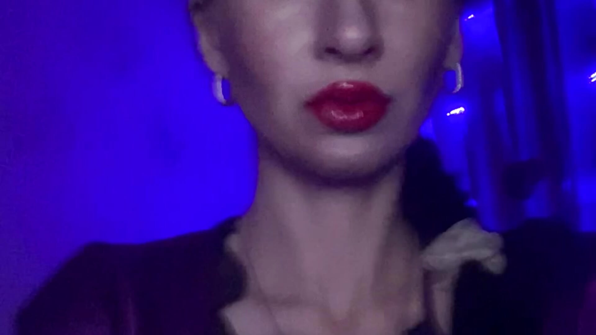 Music 🎶 - video by Starry_Siren cam model