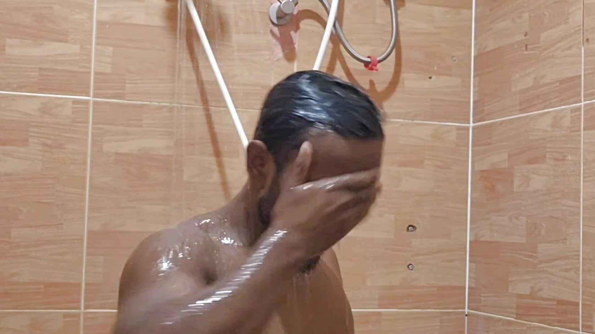 Save Water💦 Bang Together🥵 | High Voltage Hunky Ariyaan's Hot Wet Body & Hard Dick 🥵😋