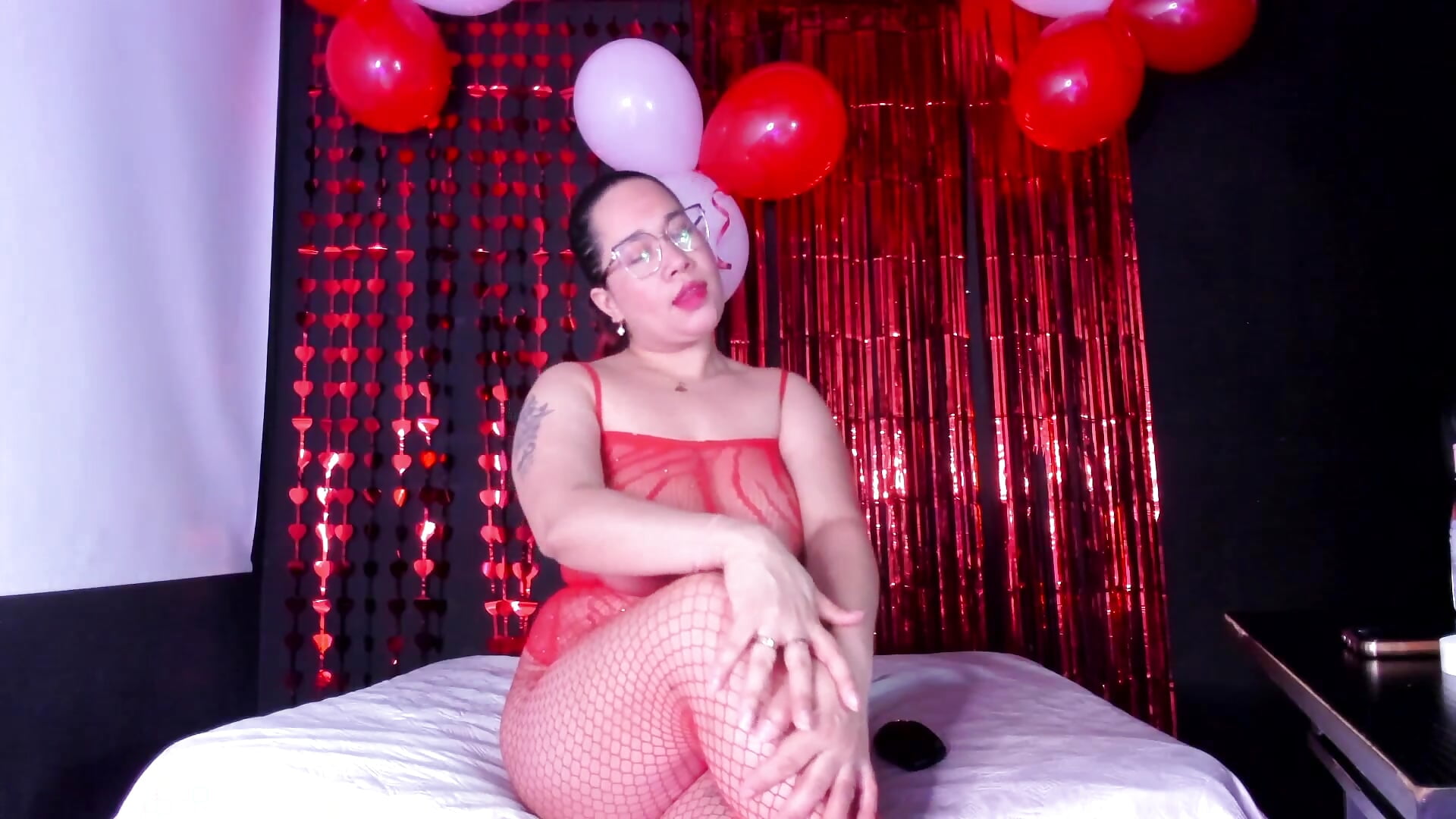 happy valentine - alondrabigtits主播的视频