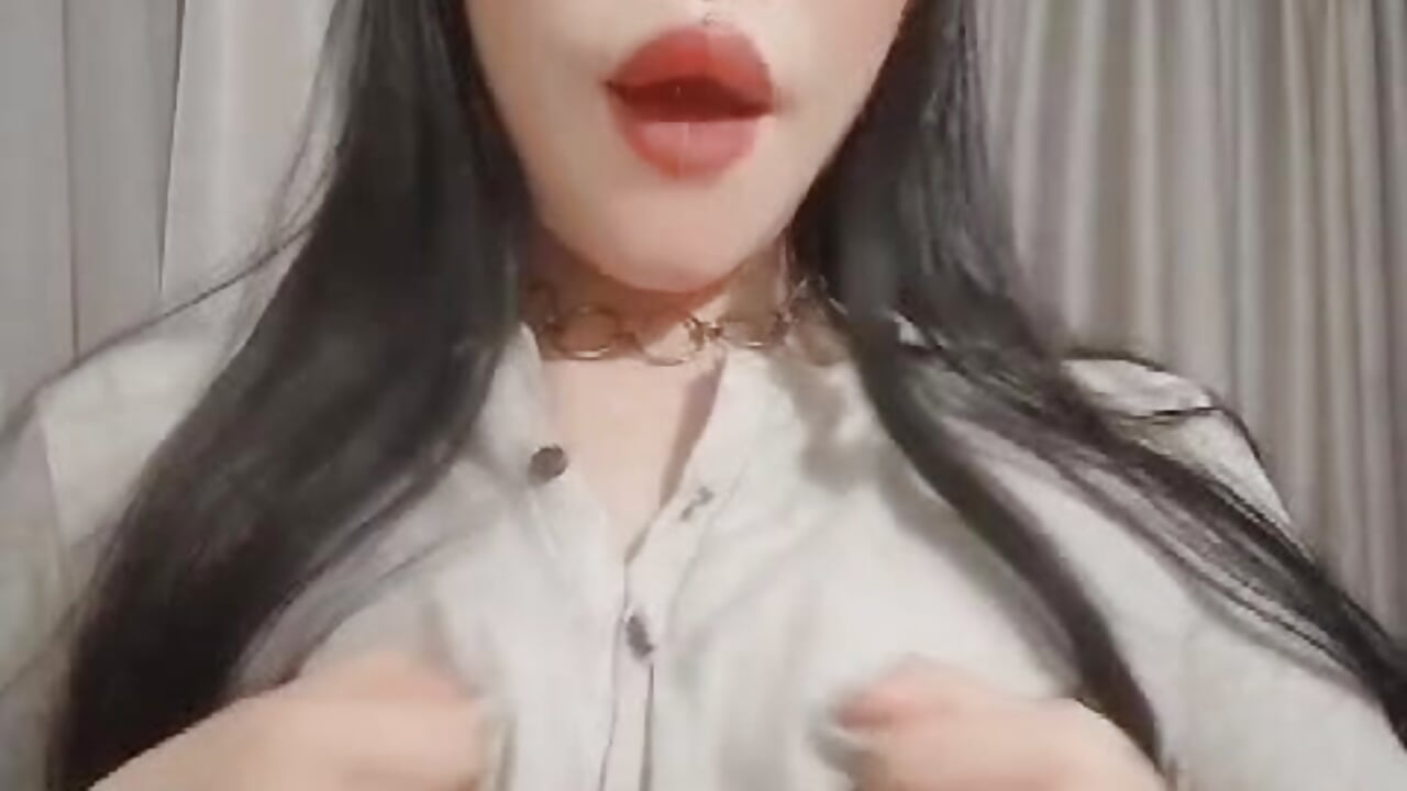 Spit tits