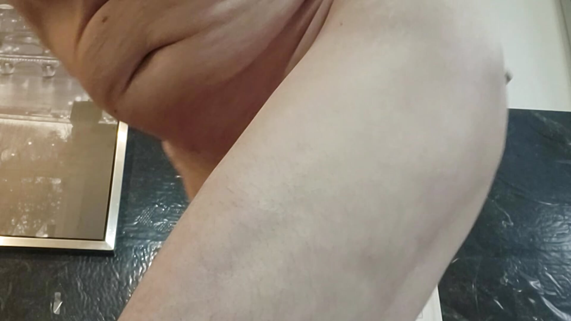 Smeer mij in met olie - video av Doggyray44 cam model