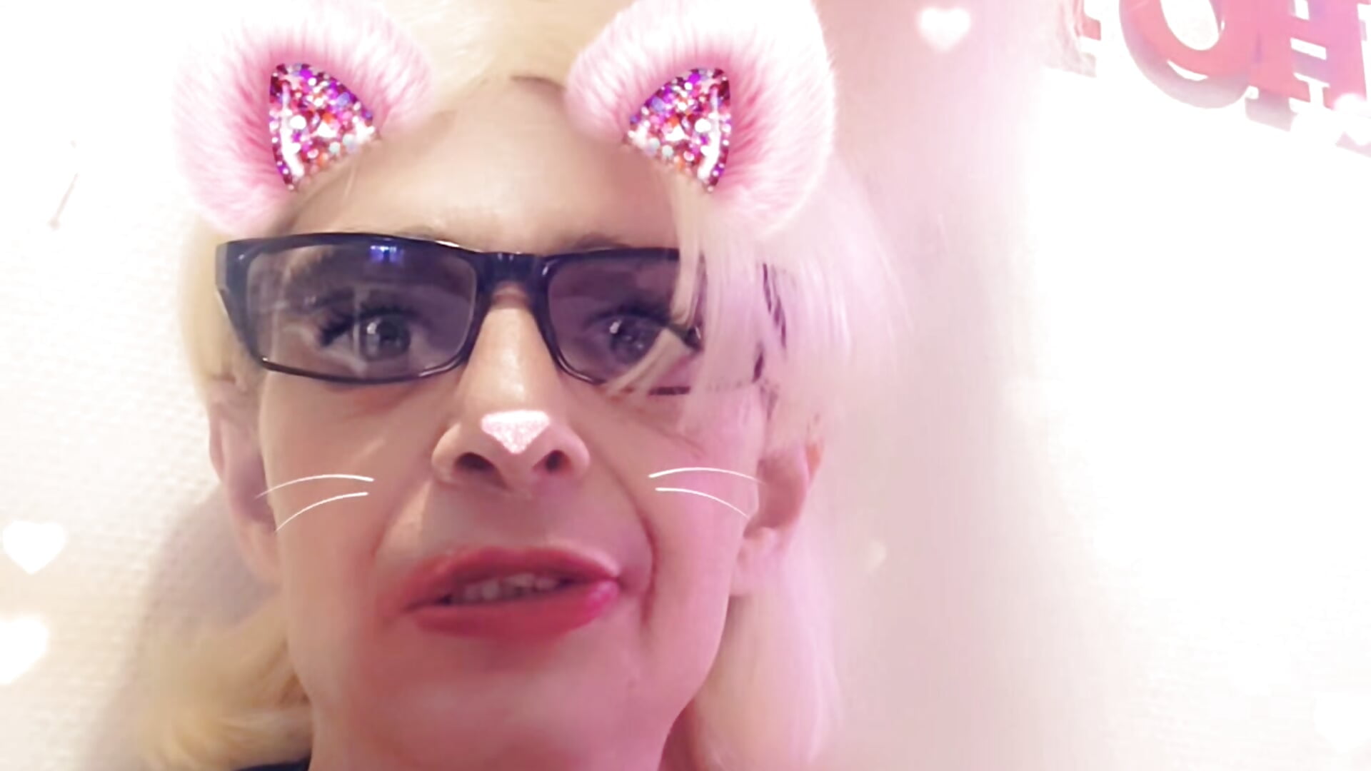 Ai pussy head. - video av Doggyray44 cam model