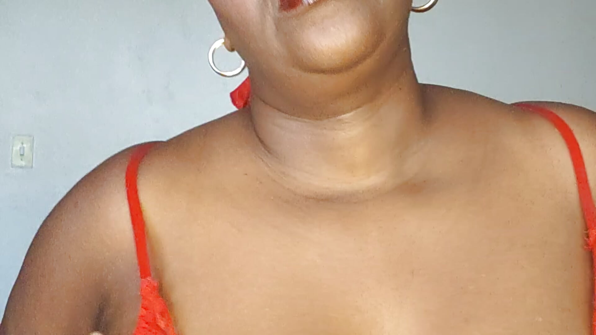 [4 Apr 23:00] Private Show - dirasweetlipsxx adlı kamera modelinin videosu